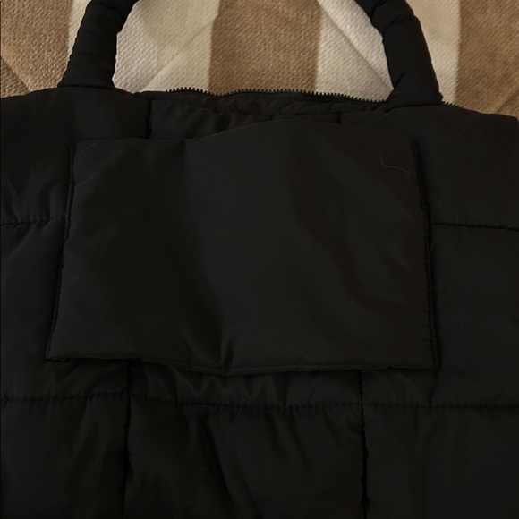 Wilo the Label Black Puffer Tote Bag with Pouch - Picture 12 of 14